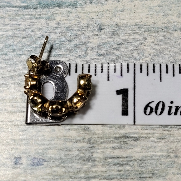 Elegant 925 Gold and Green Crystal Earrings. - Picture 8 of 10